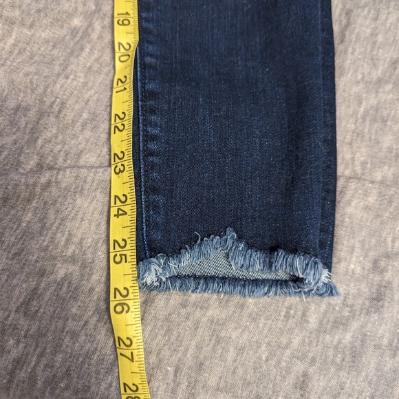 Loft - Picture 4 of 6